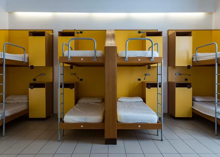 Seven Hostel&Rooms